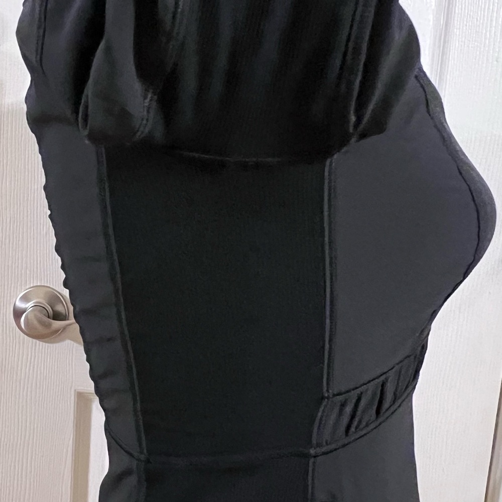 Lululemon Round Trip Jacket - Picture 9 of 16